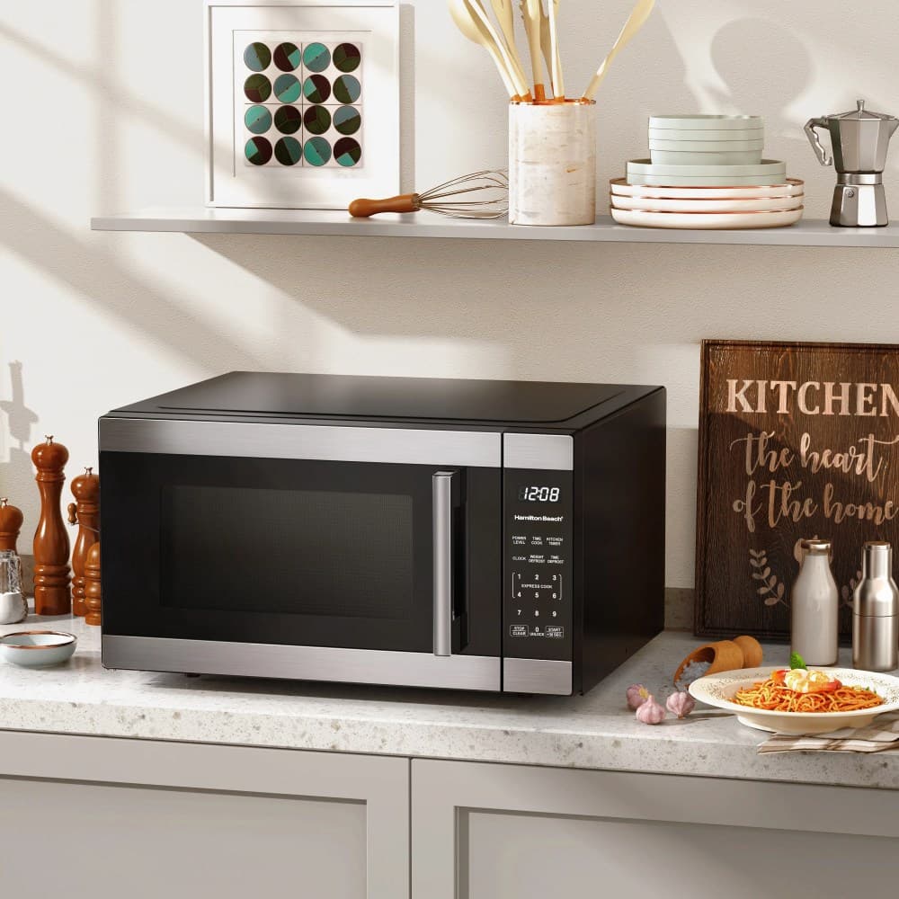 Stainless steel countertop microwave oven